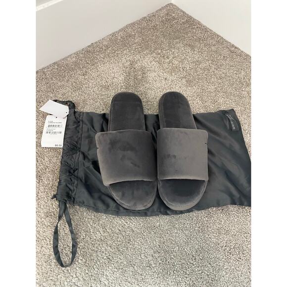 New Barefoot Dreams LuxeChic Slipper Slides Size Small (5-6) - Picture 1 of 4
